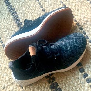 Women’s new balance shoes